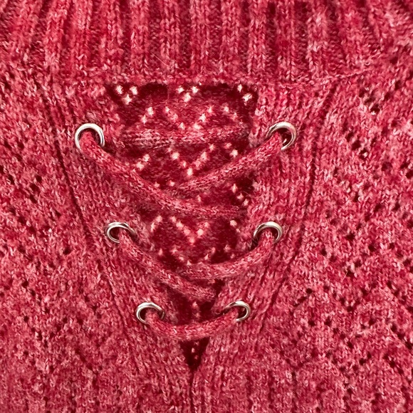Pink crochet sweater - Picture 4 of 5